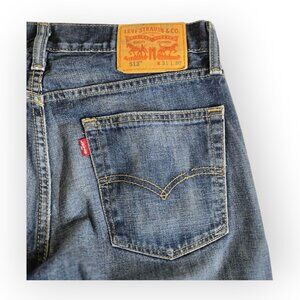 Levi’s 550 Relaxed Fit Jeans – Size 36x31
